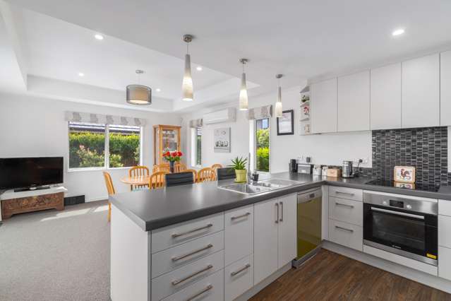 32 Euphrasie Drive Aidanfield_4