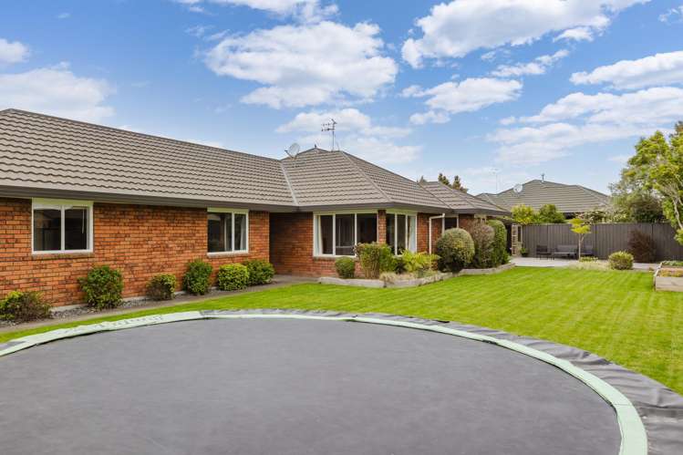 4 Lourie Way Fitzherbert_22