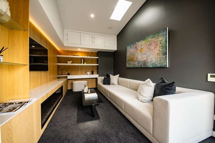 12 Tangaroa Street Point England_15