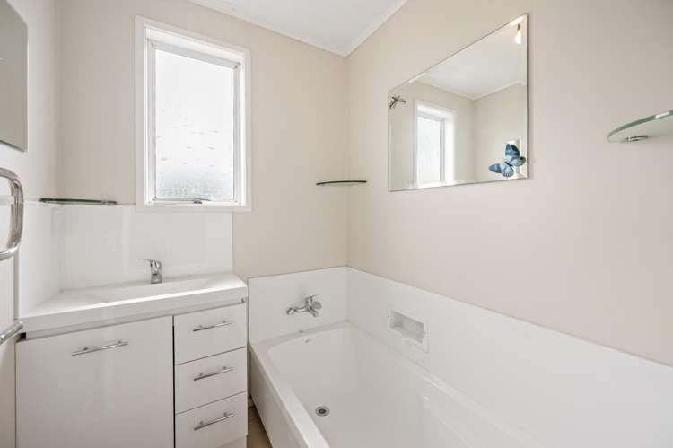 910 Lawrence Street Akina_9