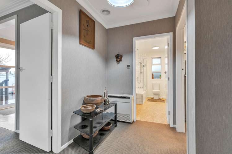 22 Brecon Road Stratford_8