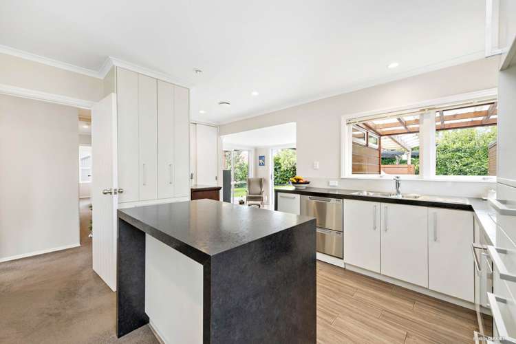 9 Mccall Place Opaheke_10