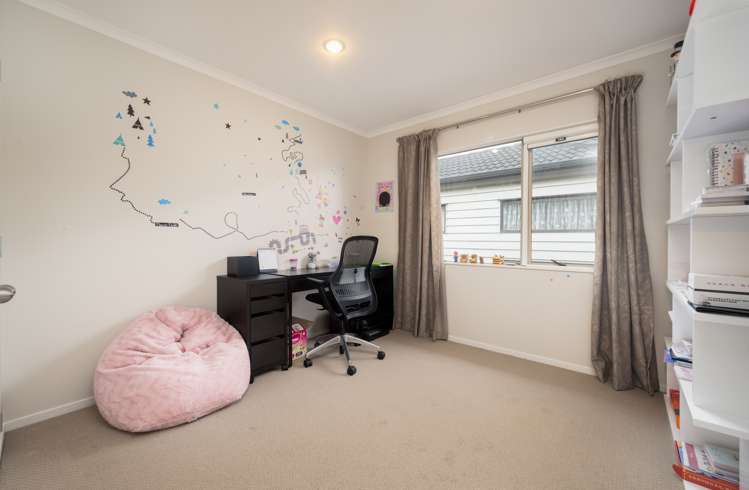 17 Kensway Drive Flat Bush_16