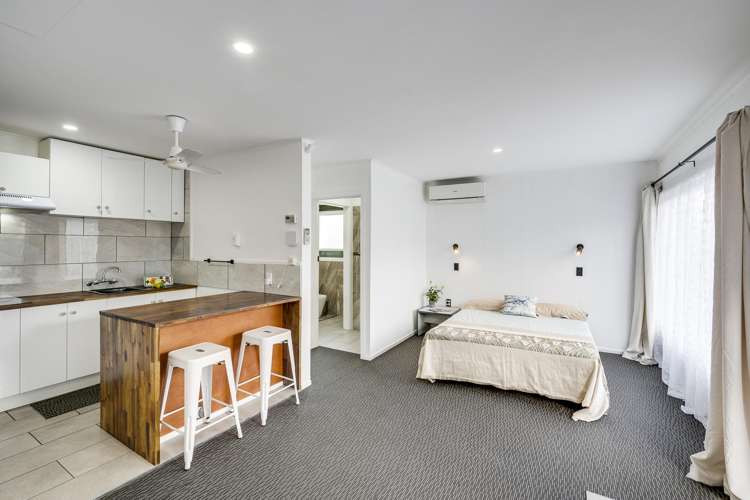 6/335 Kennedy Road_2