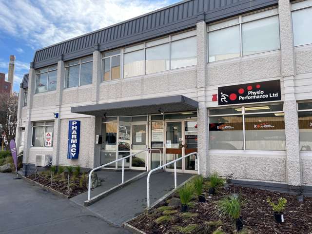 Office/Clinic space 13.56m2