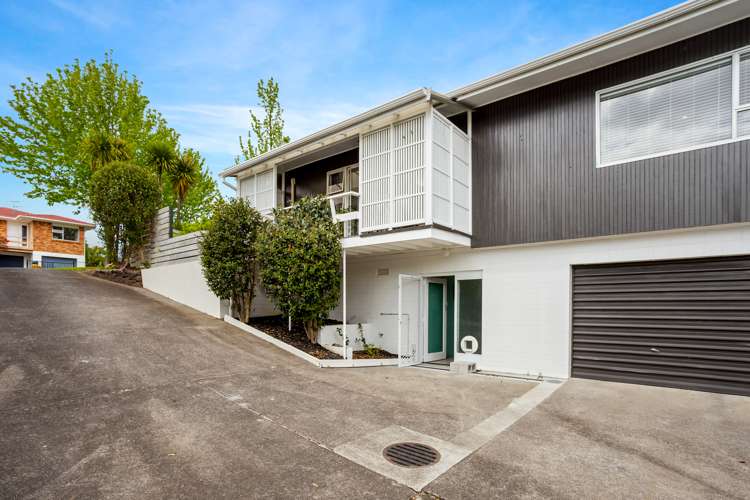 1/1 Armstrong Place New Lynn_14