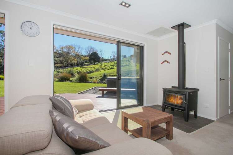 29 Whangaparaoa Road Red Beach_6