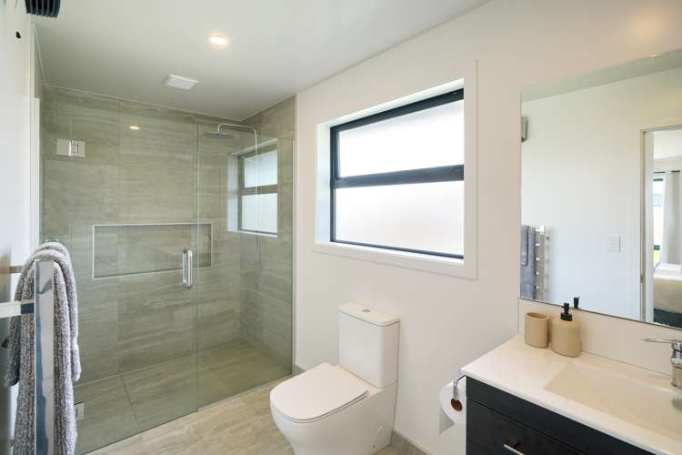 24 Florence Drive Lincoln_8