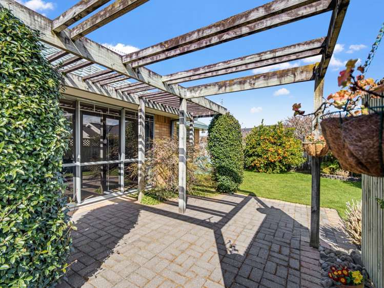 10 Chatswood Place Rototuna_13