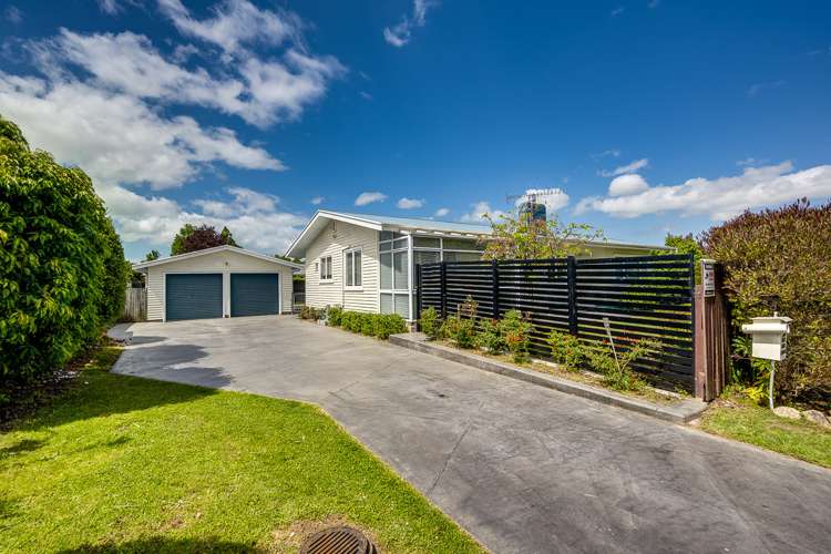 509 Hart Drive Frimley_1