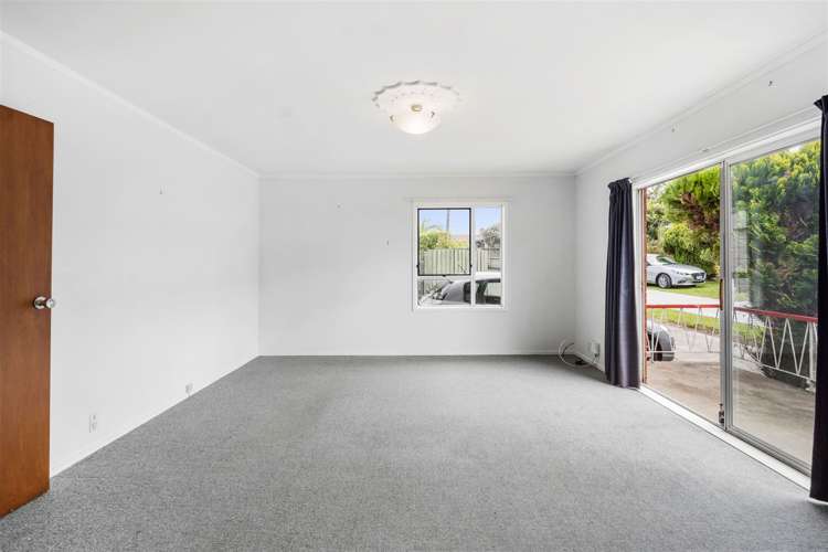 2/48 Jutland Road Hauraki_13