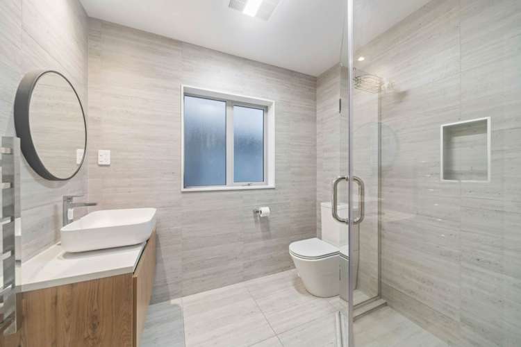 20 Paripari Street Flat Bush_21