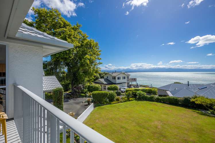 17 Moncrieff Avenue Britannia Heights_15