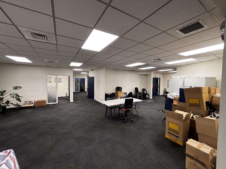 Suite 4, 5, 6/29 Waterloo Road Hutt Central_2