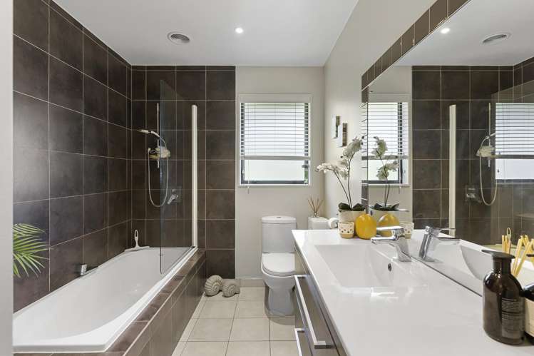 9 Fern Place Beachlands_21