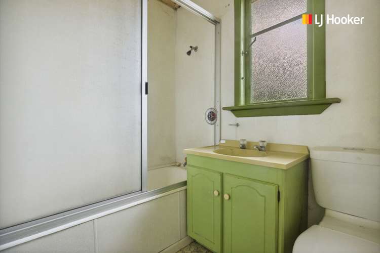 106 Sidey Street Calton Hill_11