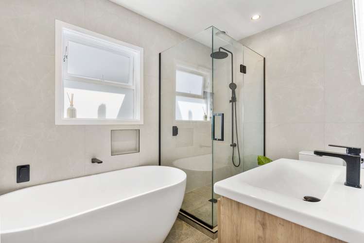 1/14 Elliott Avenue Bayview_13