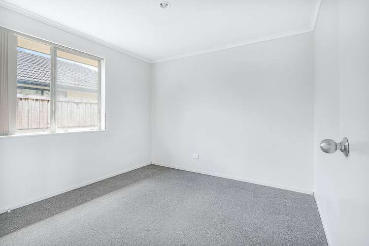 17 Farnham Close Rototuna North_12