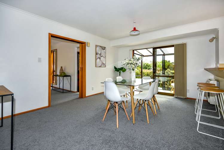 5 Avoca Valley Road Heathcote Valley_5