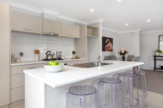 27A Moonsail Drive Whitby_2