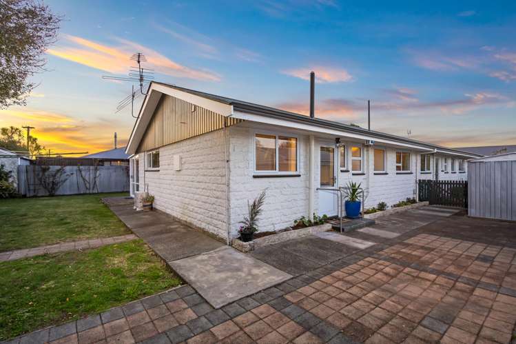 2/111A Rose Street Somerfield_26