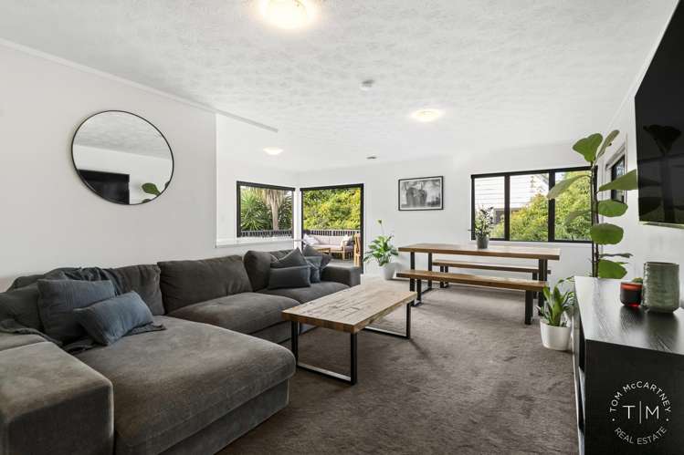 1/150 Bradbury Road Botany Downs_4