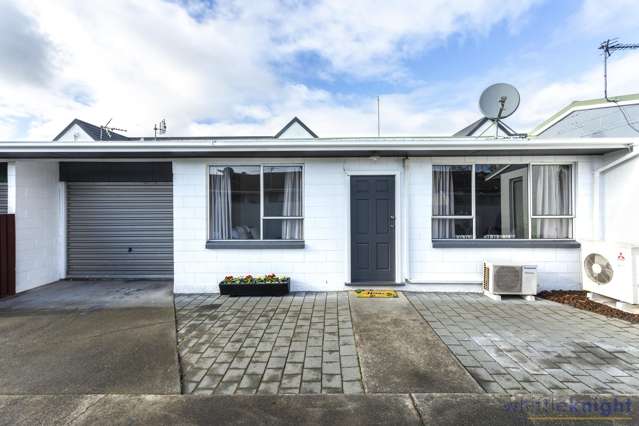 2/74 King Street Sydenham_1