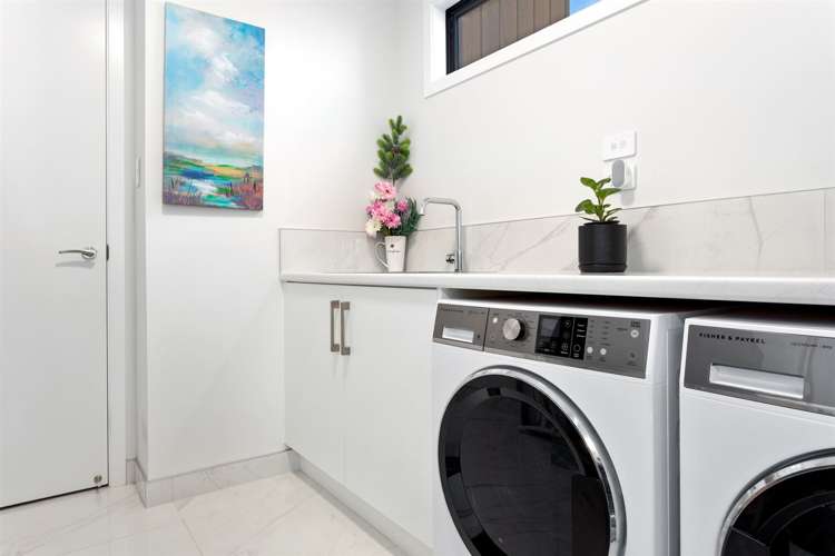 16 Piripai Rise Coastlands_17