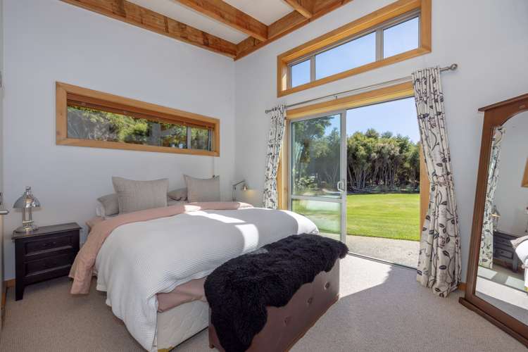 23 Ewing Place Albert Town_14