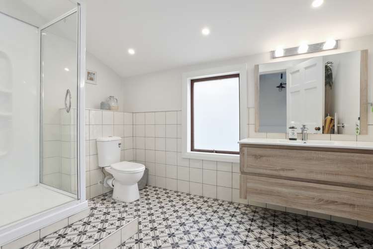 43 West Lynn Road Titirangi_15