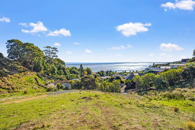 DREAM BUILD SITE WITH PANORAMIC VIEWS