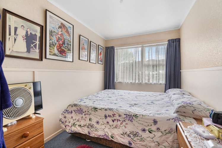 22A&B Tui Crescent Maunu_11