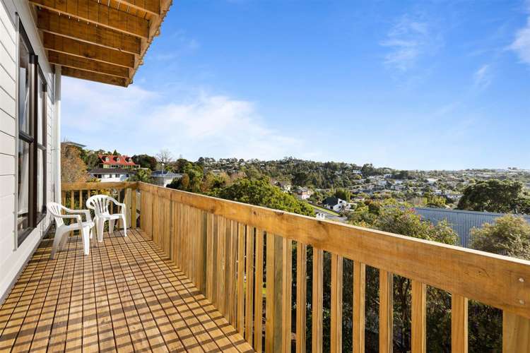 2/4 Danbury Drive Torbay_6