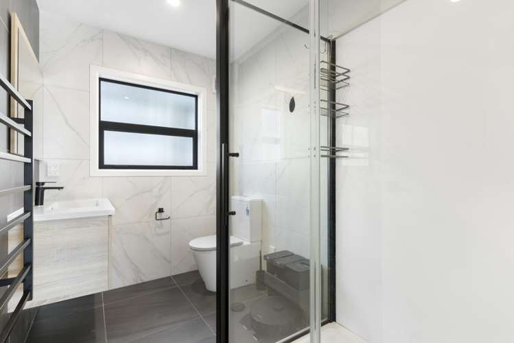 26 Margaret Shields Avenue Aotea_25