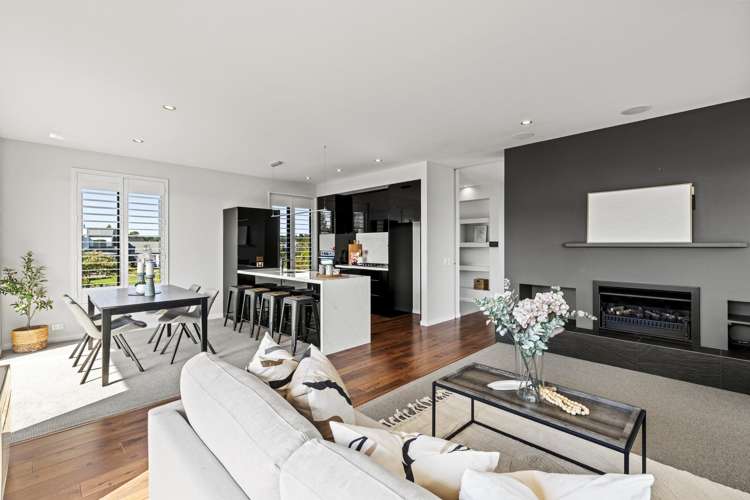 59 Waterstock Way Parklands_7