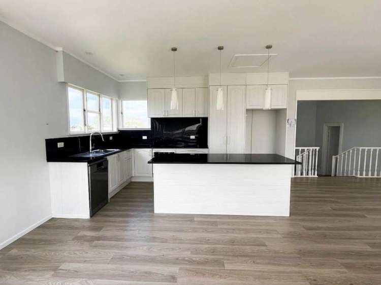 72 Pukaki Road Mangere_1