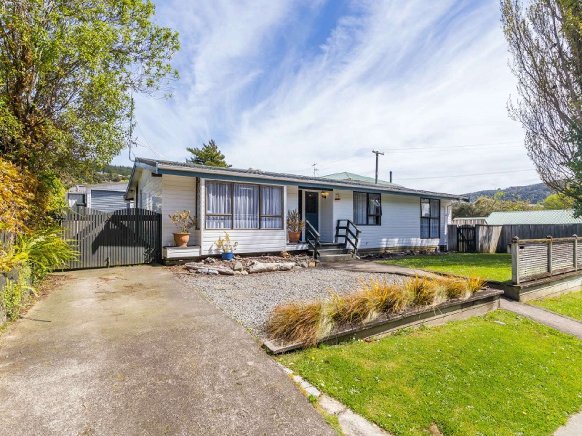 54 Field Street Silverstream_0