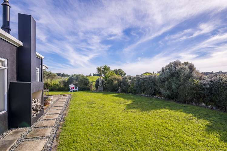 21 Sandown Road Te Horo Beach_22