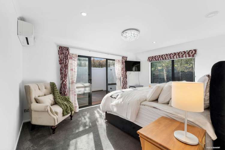 48 Shelter Drive Greenhithe_20