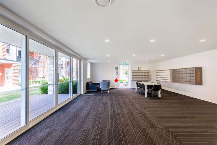 217/1a Soljak Place Mount Albert_28