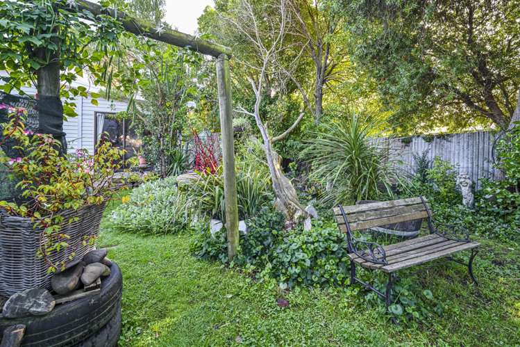 6 Railway Road Whakatu_14