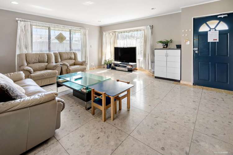 1 Eroni Clarke Close Flat Bush_4