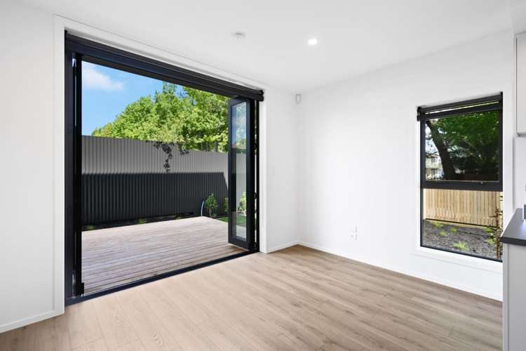 1/18 Stanley Street 1055_3