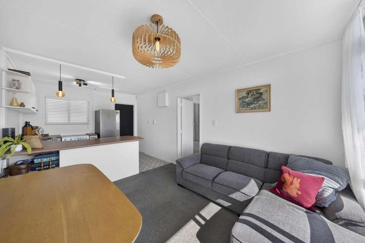 11/11 Balfour Road_0