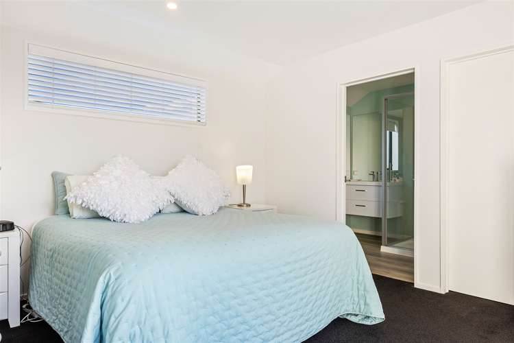 16 Quinn Crescent Woodend_7