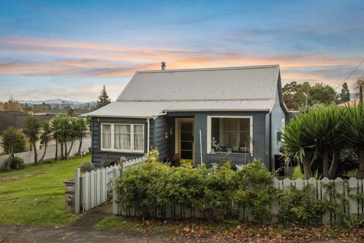 31 Parry Palm Avenue Waihi_1