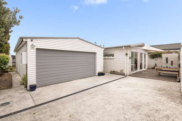 Investor opportunity, steps from Papamoa Beach