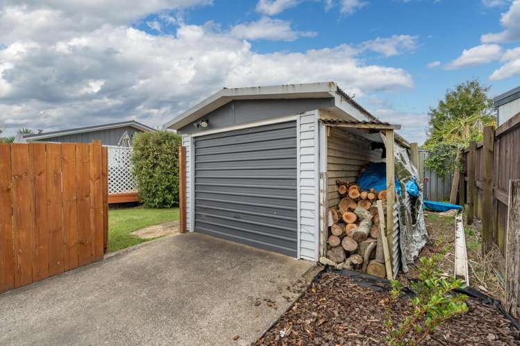 22 Joanna Place Deanwell_15