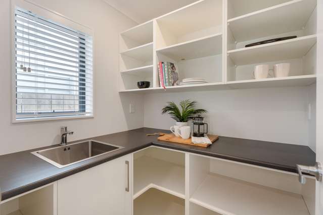 65 Melksham Drive Churton Park_4