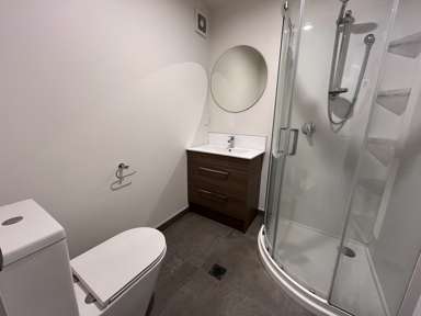 1/142 Leinster Road_4